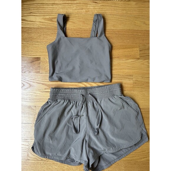 Abercrombie & Fitch Pants - Abercrombie YPB Active Set Sculptlux Square Neck Crop Top motionTEK Lined Shorts